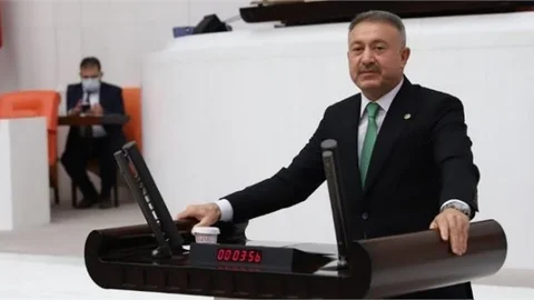 Özkan, 23 Nisan Ulusal Egemenlik ve Çocuk Bayramını Kutladı