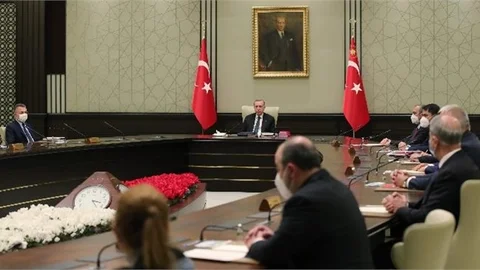 Yeni Kısıtlama Gelecek Mi? Gözler Kabinede