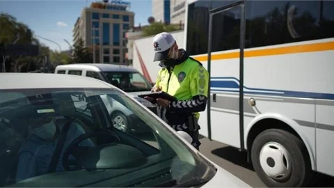 Tam Kapanmada Muaf Olanlar Dikkat! O Süre Uzatıldı