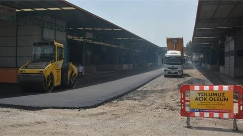 Dev Tesis Büyükşehir’le Tertemiz Yollara Kavuşuyor