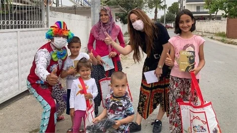 Başkan Seçer’in Sürprizleri Çocukları Sevindirdi