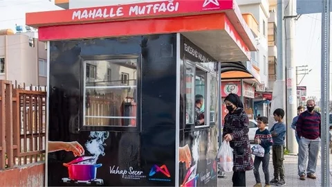 1 Milyon Paket Yemek Dağıtıldı