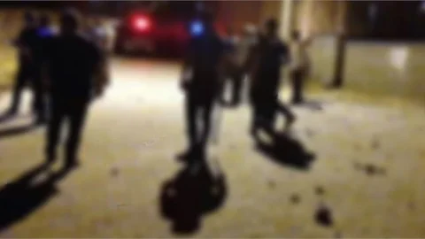 Çocukların Kavgasında Ortalık Savaş Alanına Döndü Devreye Özel Harekat Polisleri Girdi