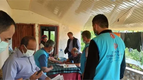 İhtiyaç Sahipleri İle Bayram Sevinci