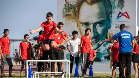 19 Mayıs’a Yakışır Kutlama