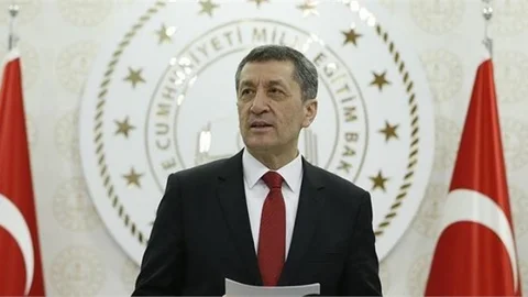 Bakan Selçuk'tan Eğitimde Telafi Açıklaması