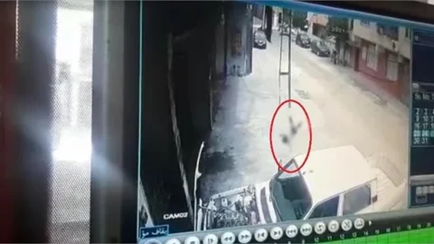 Balkondan Düşen 2 Yaşındaki Çocuk Ağır Yaralandı