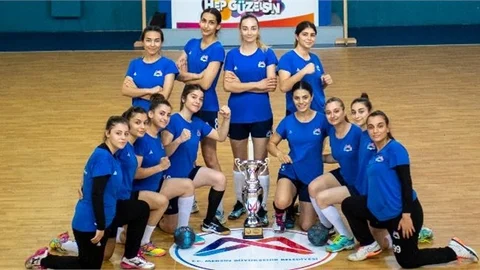 Namağlup Şampiyon Hentbolcular 1. Lig’e Hazırlanıyor