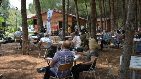 Büyükşehir, Tarsus Emekli Evi Üyelerini Etkinlikte Buluşturdu