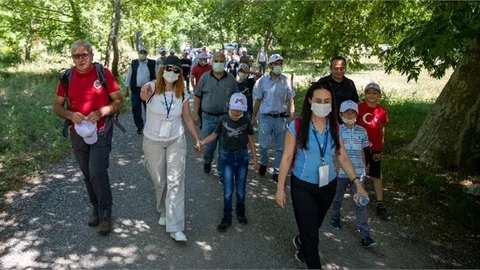 Büyükşehir’den Babalar ve Çocukları İçin Belemedik’te Doğa Yürüyüşü