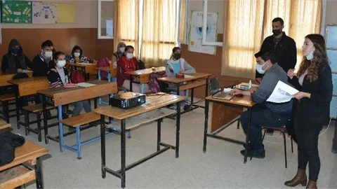 Mersin Büyükşehir’in LGS Hazırlık Kursları 6 İlçeye Yayıldı