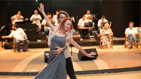 "Aşk Olsun" Mersinlilerden Tam Not Aldı