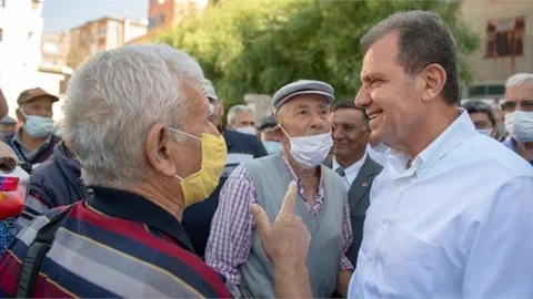 Başkan Seçer, Gülnar ve Silifke’de Vatandaşlarla Buluştu