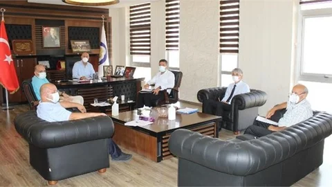 Tarsus Ticaret Borsası Yönetim Kurulu Toplantısı Gerçekleşti