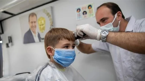 Mobil Kuaför, Bayrama Sayılı Günler Kala Rotasını Sıklaştırdı