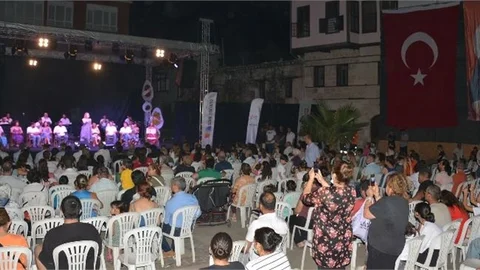 Büyükşehir’den Tarihi MekÂnda Sanat Dolu Saatler