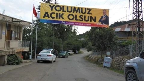 Toroslar Yüksekoluk-kayrakkeşli Grup Yolunda 8,7 Kilometrelik Yol Çalışması