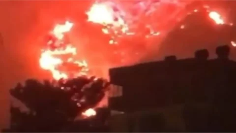 Alevler Devlet Hastanesine Yaklaştı!