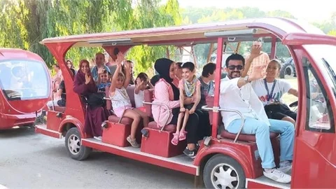 Otizmli Çocuklar, Gençlik Kampında Güzel Bir Gün Geçirdi