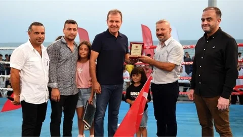 Başkan Seçer, Muaythaı Şampiyonlarının Buluştuğu Geceye Katıldı