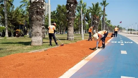 Sahildeki Koşu Yolu Zemini İyileştirildi