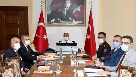 2021-2022 Eğitim ve Öğretim Döneminde Alınacak Tedbirler Toplantısı