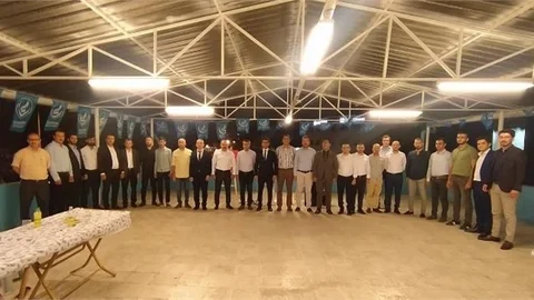 Tarsus Ülkü Ocakları Başkanı Ahmet Bebek Bir Basın Açıklaması Yaptı, Yeni Yönetimini Tanıttı