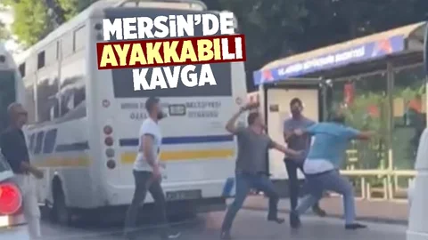 Eline Aldığı Ayakkabıyla Vurdu!