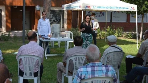 Mersin Büyükşehir, Alzheimer Günü’nde de Yaş Almışların Yanında