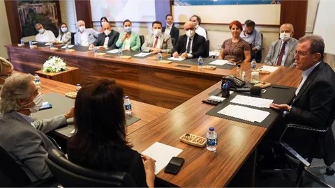 Başkan Seçer, Medeka’nın Kent Elçileri ve Akademik Araştırma Kurulları İle Bir Araya Geldi