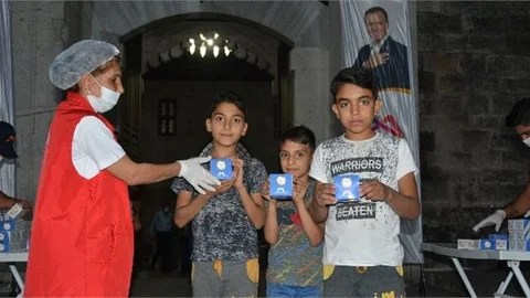 Mersin Büyükşehir’den Mevlit Kandili İçin 20 Bin Kandil Simidi