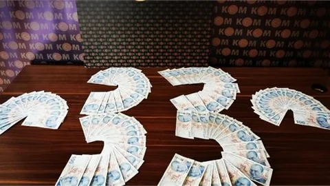 10 Bin 300 TL Sahte Para Ele Geçirildi