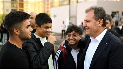 Başkan Seçer, 29 Ekim’de Hem Gençlerle Hem Miniklerle Buluştu