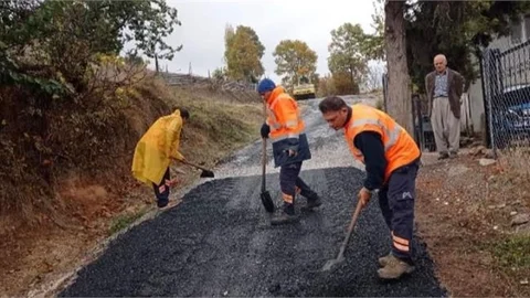 Çamlıyayla’da Onlarca Kilometrelik Yolda Asfaltlama