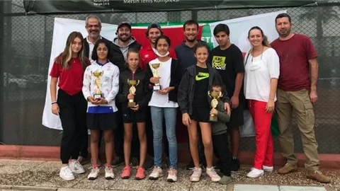 Tenisin Sultanı Mersin Büyükşehir’den