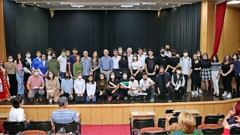 Başkan Gültak; "Akdenizli Gençlerin Sanata Olan İlgilerini Takdir Ediyorum"