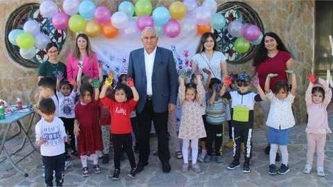 Minik Elleriyle Lösemiye Dikkat Çektiler