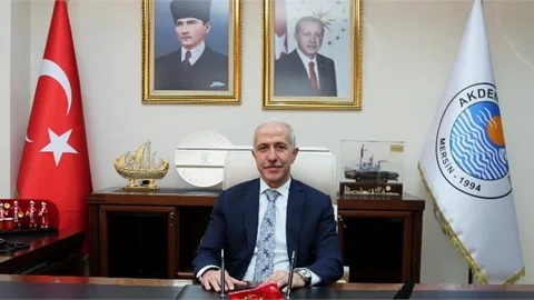 Akdeniz Belediye Başkanı Gültak’tan ‘10 Kasım’ Mesajı