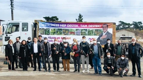 638 Üreticiye 19 Bin 690 Ceviz Fidanı