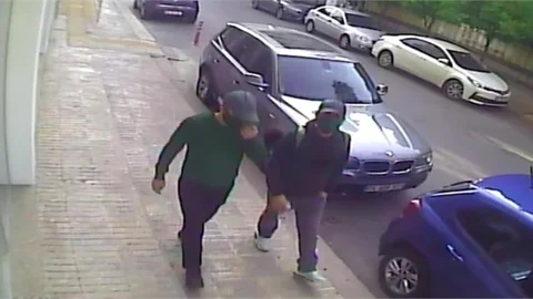 Hırsızları Yakalamak İçin Polis 100’e Yakın Kamera Kaydı İzledi