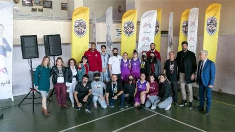 Mersin Büyükşehir Msk Erkek Basket Takımı’nın Devleri, Liselilere Karşı Ter Döktü