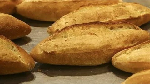 Seçer'den Ekmek Müjdesi