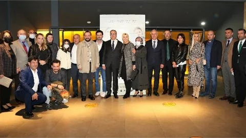 Bayram Şekeri Filminin Galasına Yoğun İlgi