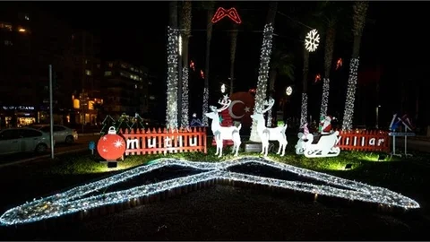 Mersin Yeni Yıla Hazırlanıyor