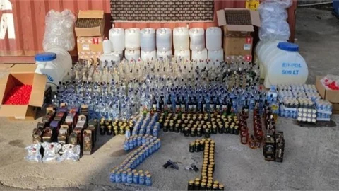 19 Bin 966 Litre Kaçak/sahte Alkollü İçki Ele Geçirildi