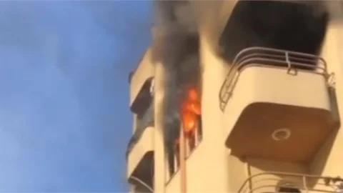 Mersin'de Ev Yangını