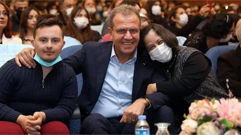 Mersin Büyükşehir’in Engelleri Aşan Hizmetleri Özel Bireylerin Yüzünü Güldürüyor