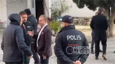 Pankartı Tutsun Diye Asılan Taş Ölüme Neden Oldu