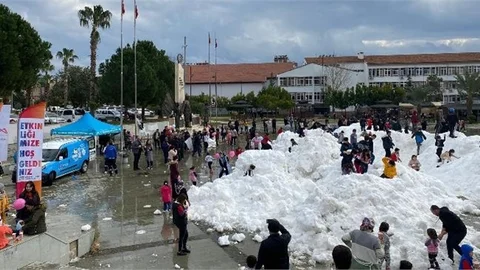 Öğrencilere Kar Sürprizi