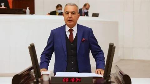 Milletvekili Şimşek TBMM'de Çiftçilerin Su Sıkıntısını Dile Getirdi